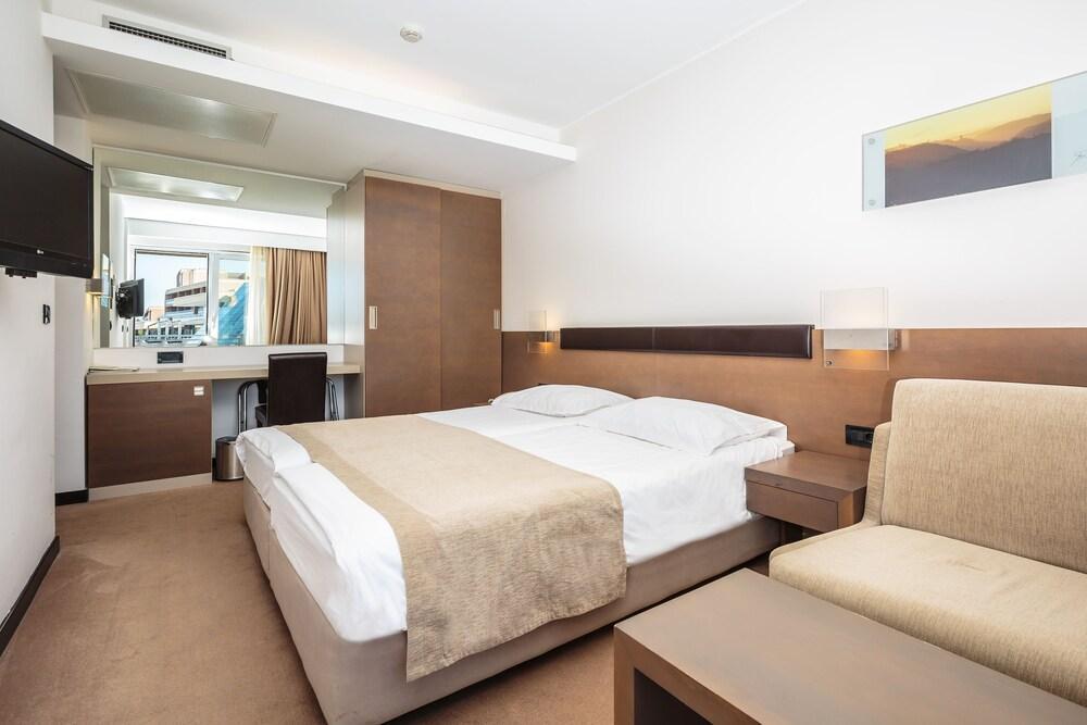 Hotel Molindrio Plava Laguna Porec Luaran gambar